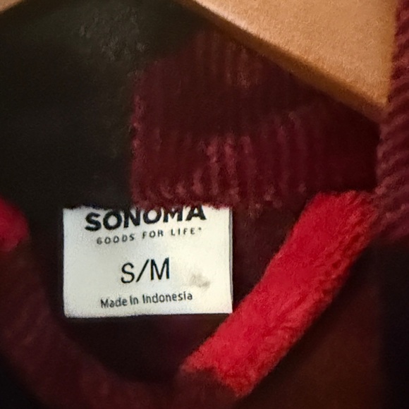 Sonoma Red and Black Plaid Women's Jacket- Like NEW - Picture 2 of 3